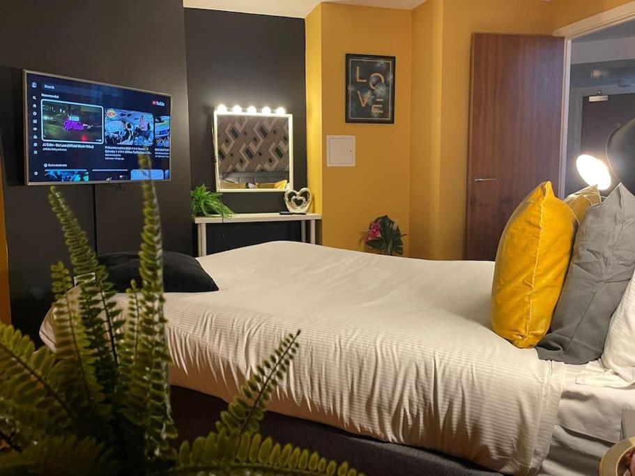 Cosy City Centre Apartment With Parking Birmingam Exterior foto