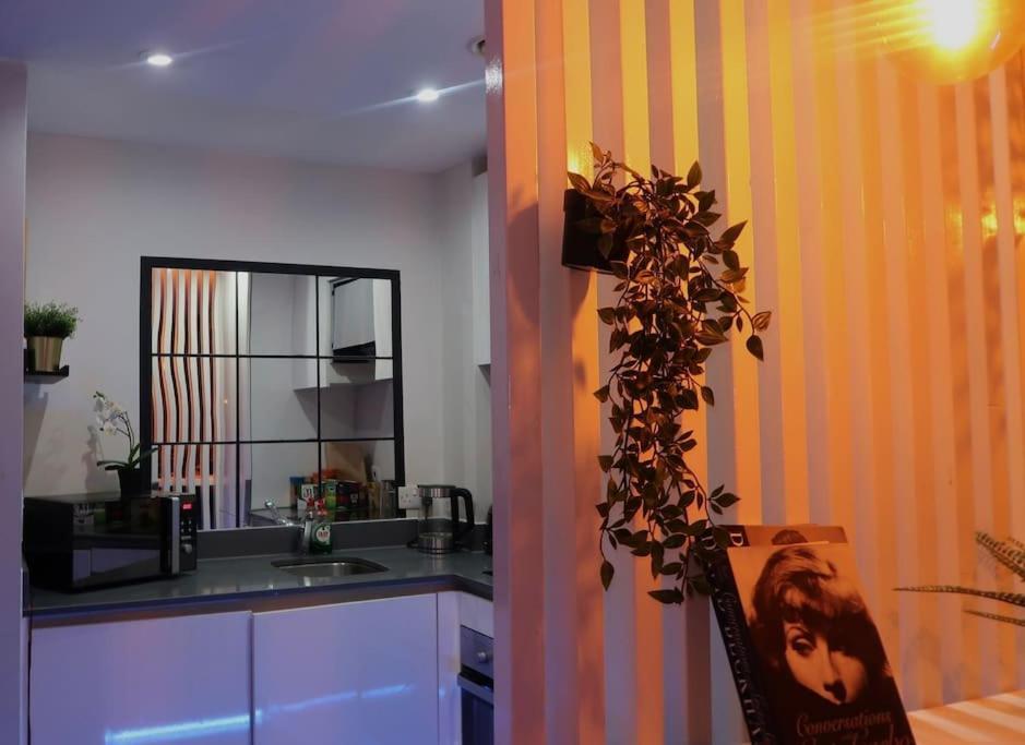 Cosy City Centre Apartment With Parking Birmingam Exterior foto